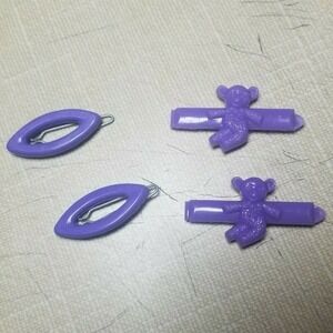 VTG Childrens Hair Barrettes Plastic Metal‎ Colorful Clips Purple Teddy Kid